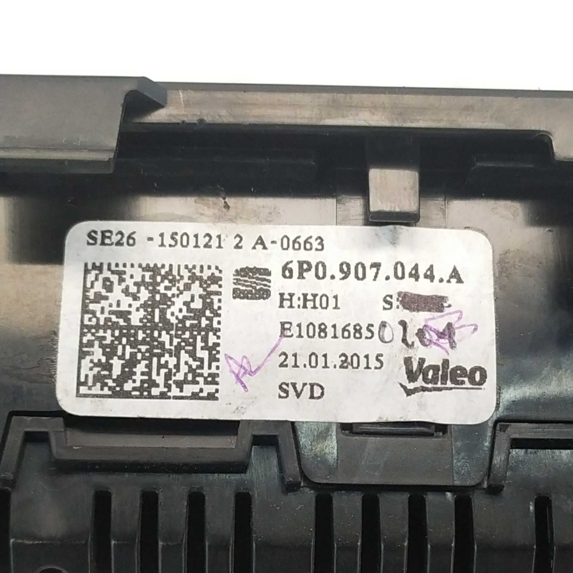 MANDOS CLIMATIZADOR SEAT TOLEDO IV 1.6 (77 KW / 105 CV) (07.2013 – 06.2015)